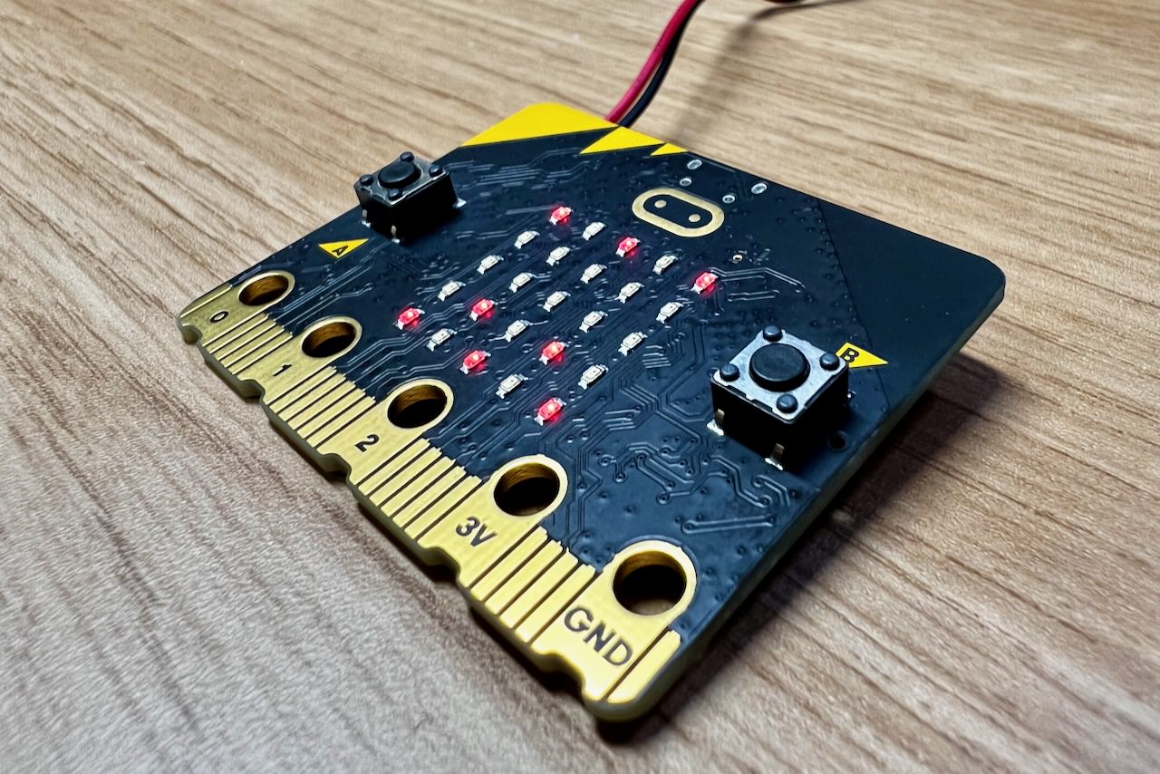 microbit with LEDs lit up